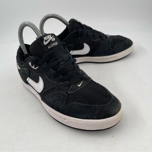 Nike Unisex Kids Alleyoop SB Black Skateboard Shoes - Size 4 Youth